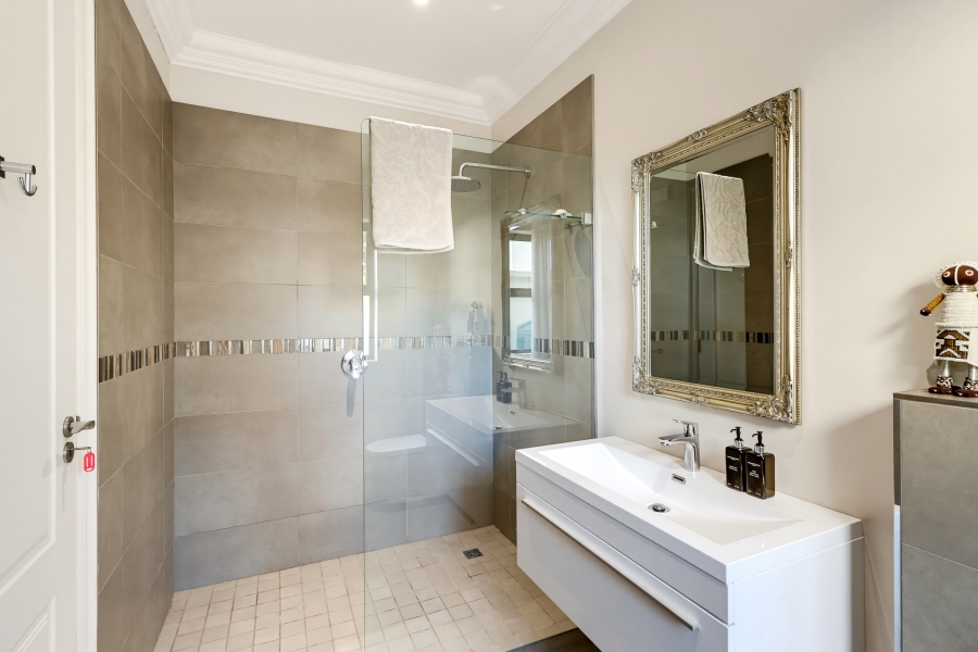 3 Bedroom Property for Sale in Montclair Western Cape